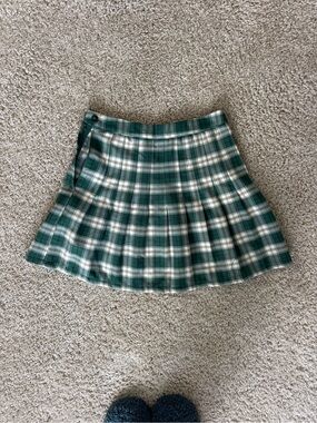 Urban Outfitters Green and White Plaid Pleated Mini Skirt